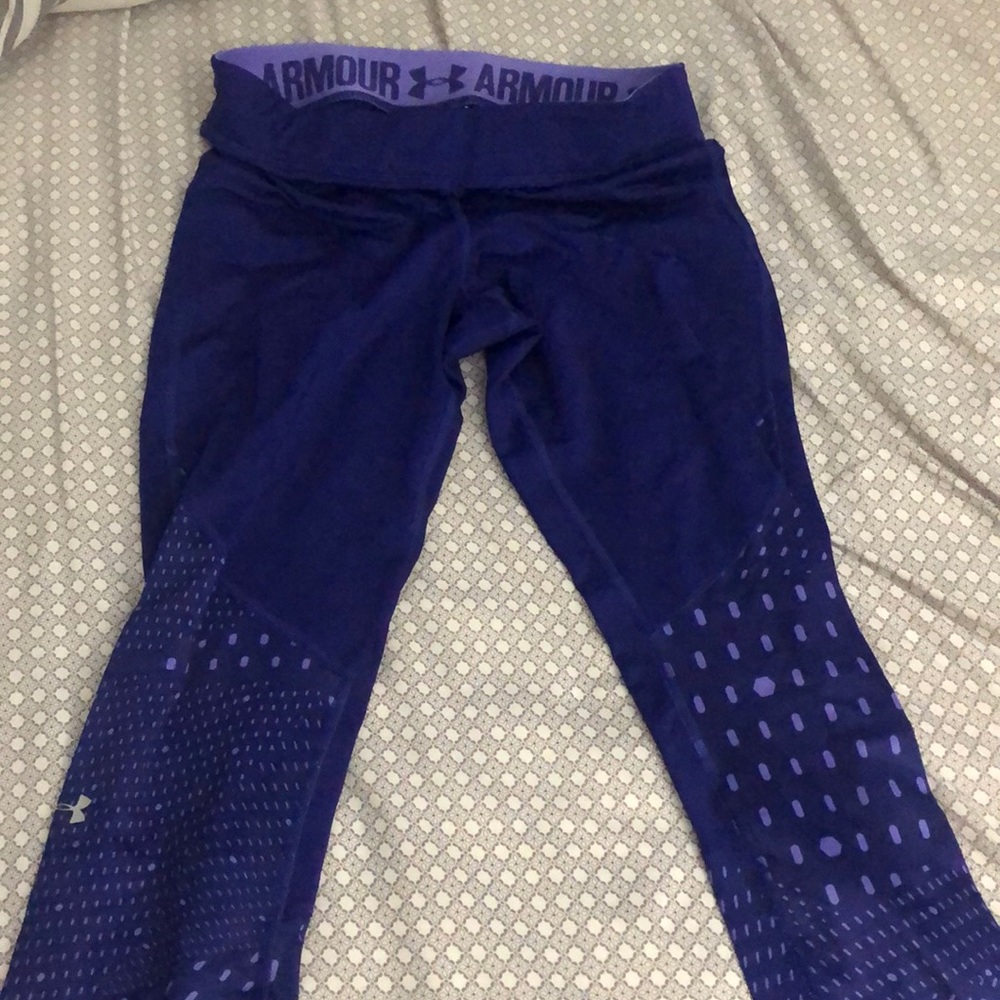 Hardly worn under armour leggings